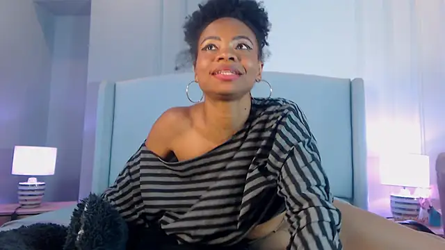 ChantalGarner Chat XXX in diretta