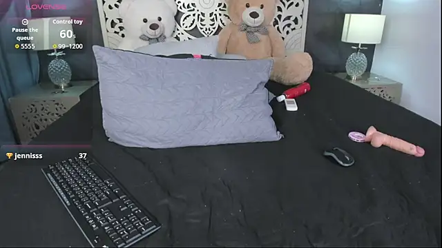 DemonFoxx 即時 XXX 聊天