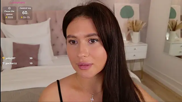 milaleoneli's Live XXX Chat