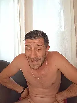צ'אט XXX בשידור חי של Alexdaniel89