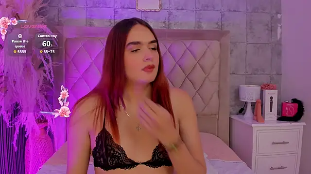 Chatroom XXX en direct de CleoFoxxx_