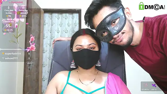 SassyWildCouple Chat XXX live
