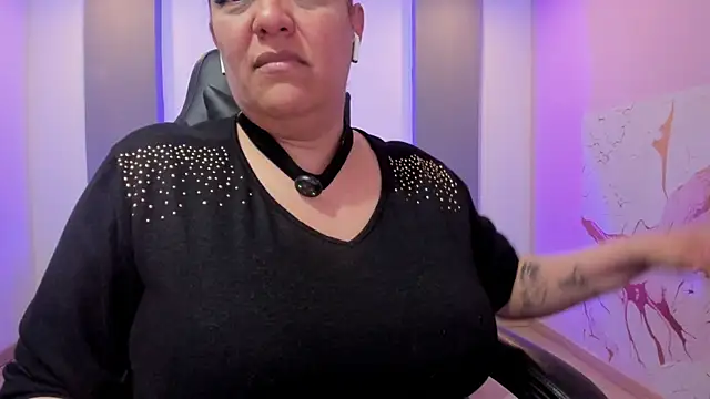 Chat XXX ao vivo de Sammy_owens_