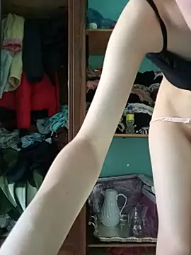 ArabianRose_ Adlı Modelin Canlı XXX Sohbeti
