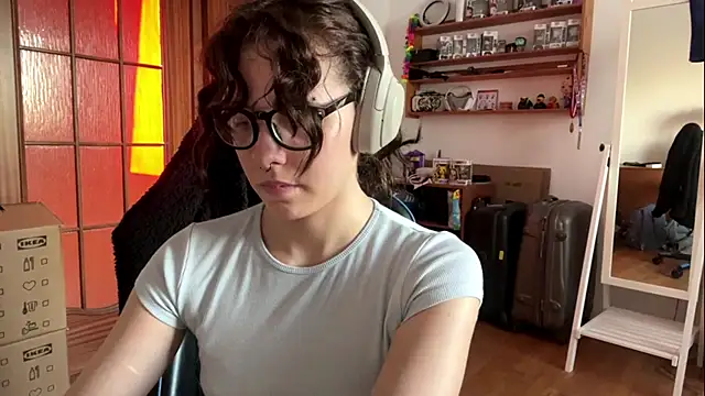 PillowPeachX Chat XXX live