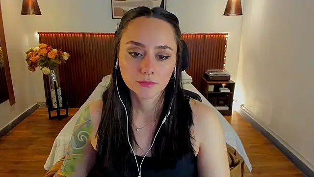 KatherineBond's Live XXX Chat