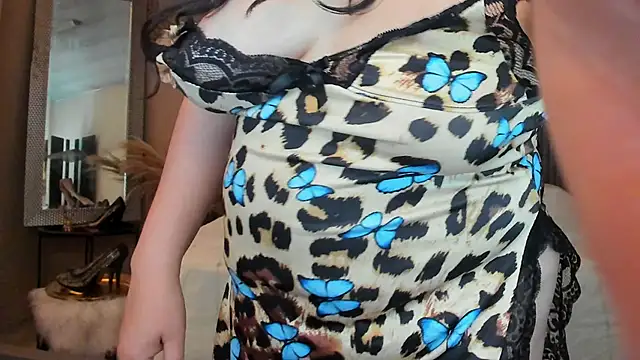 BBWLuxuryMuse's Live XXX Chat