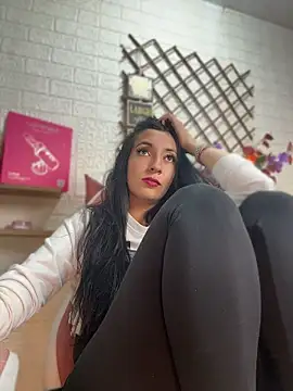 SALOME_KORLAND – Naživo XXX chat
