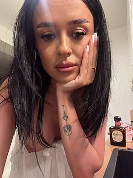 Chat +18 de Katty_Pery ao vivo