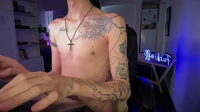 Den_BlueXxのライブXXXチャット