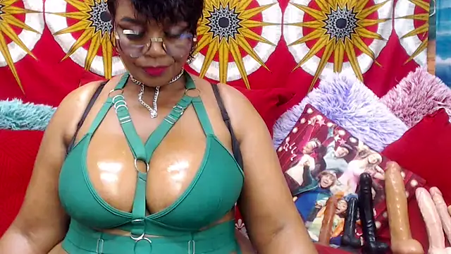 MATURExxxASS' Live XXX Chat
