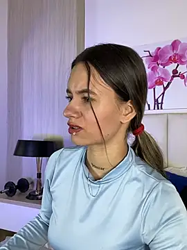 JuliaColemann: онлайн-секс-чат
