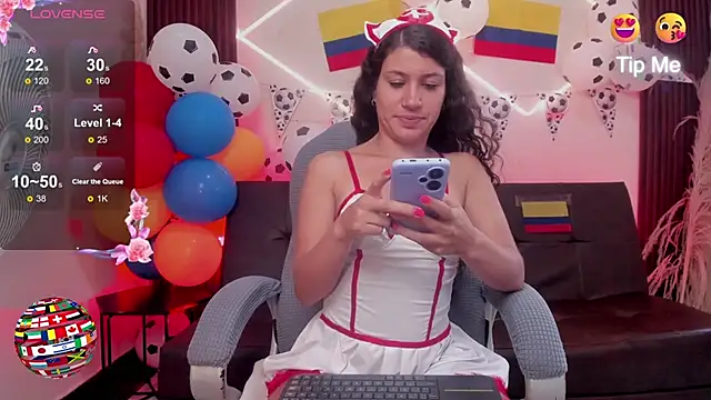TaniaEyes – Naživo XXX chat
