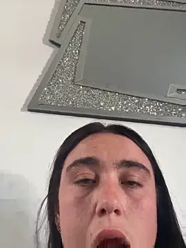 MillieB Live XXX-chat