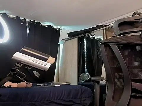Chat XXX Live dirtycerdo