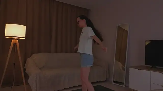 XXX chat uživo modela BettyBrowni