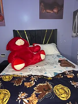 Dette_dimples élő XXX-chatje