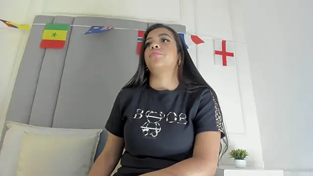 CannelaSmith Live XXX-chat