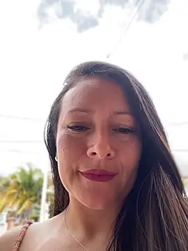 Chat XXX ao vivo de SamiiContreras_