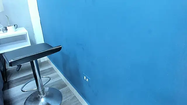 Онлайн чат XXX Charlie___Musk