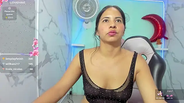 Chat XXX ao vivo de nicol_ross19