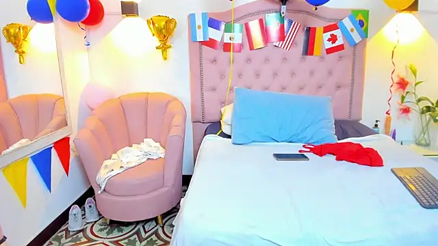 Онлайн чат XXX Paulynavera