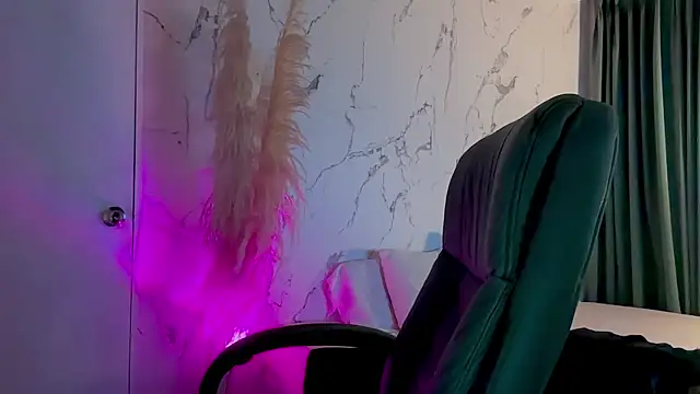 MarcellaGriffin 现场XXX聊天
