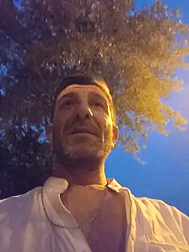 Alexdaniel89 现场XXX聊天