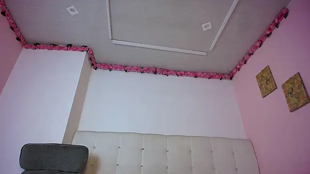 lilyth_bloom Adlı Modelin Canlı XXX Sohbeti