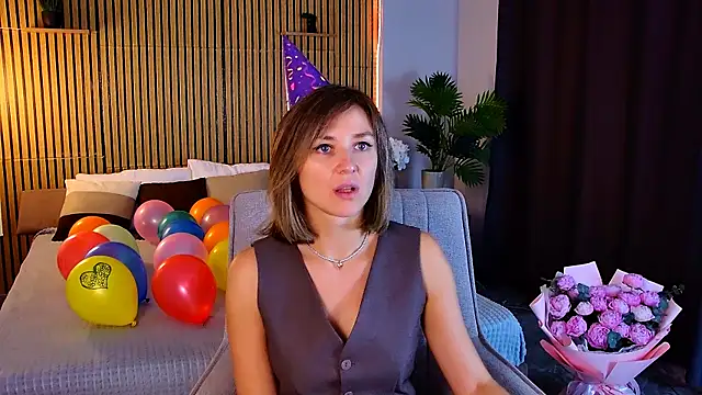 Chat XXX en directo de EmeraldGlow
