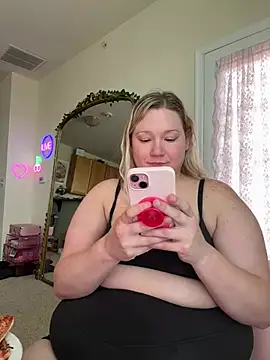 PiggyRose – Naživo XXX chat