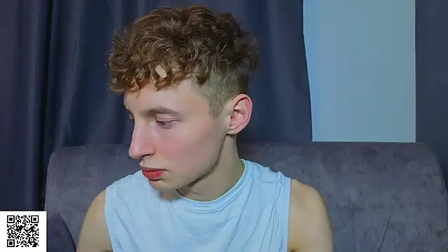 XXX chat uživo modela crispinver