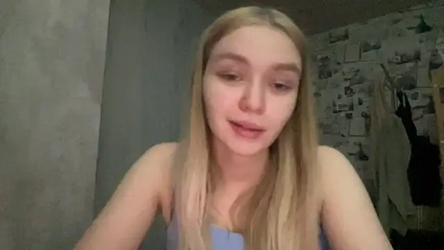 Leifuture Adlı Modelin Canlı XXX Sohbeti