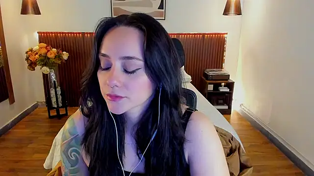 Chat +18 de KatherineBond ao vivo