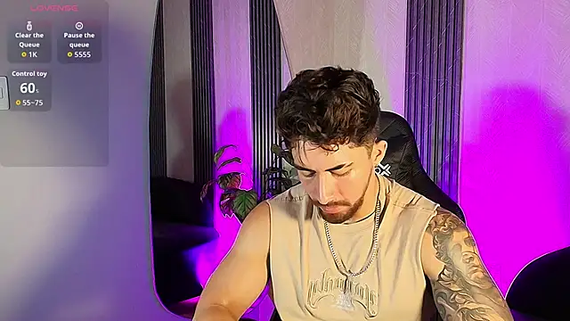 Chat XXX ao vivo de Brad_Summer