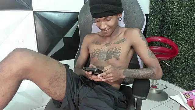 ManSant live XXX chat