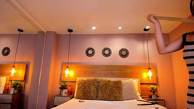 XXX chat uživo modela ArianaGolden