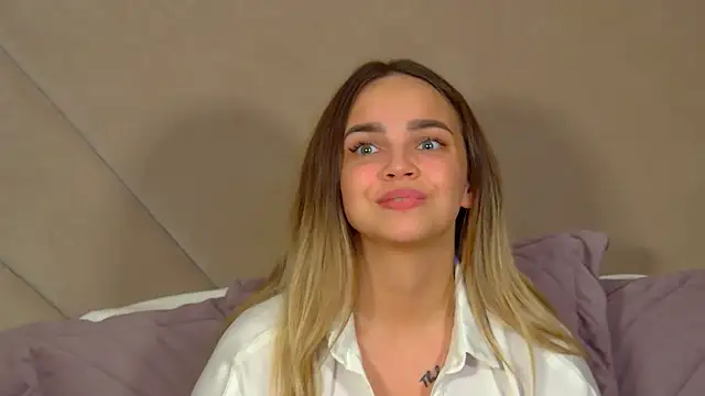 AnitaVenture's Live XXX Chat