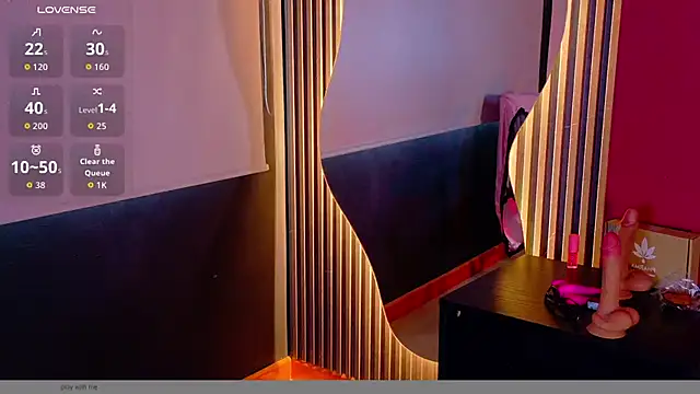 Chat XXX ao vivo de Charlott__18