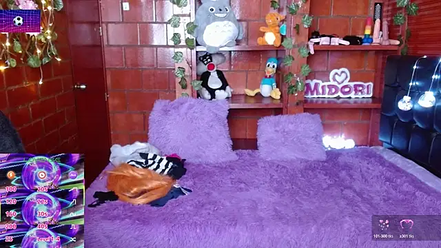 แชท XXX สดของ MidoriQuiinn