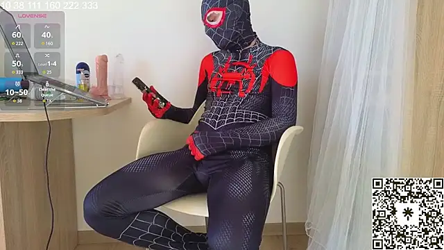 Онлайн чат XXX curlyboyy_