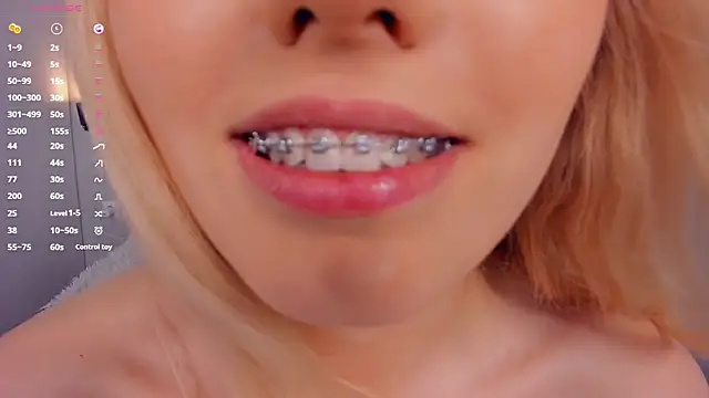 دردشة Barbiebloom الجنسية المباشرة