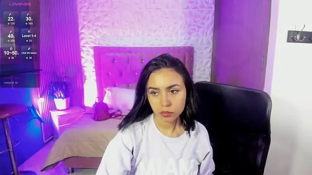 julieta_fn: онлайн-секс-чат