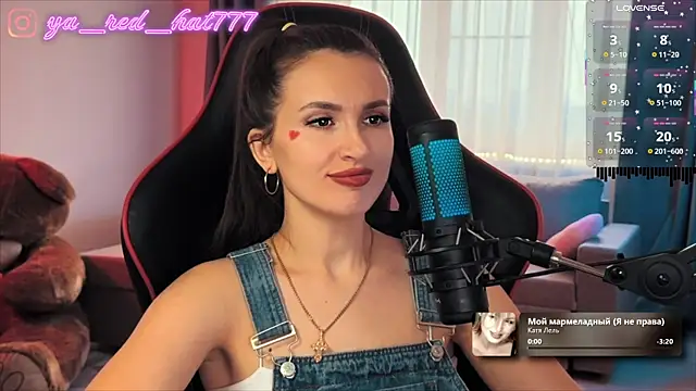 XXX chat uživo modela -RED_HAT-