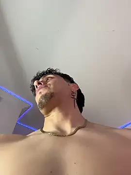 Chat XXX Live strongboy_
