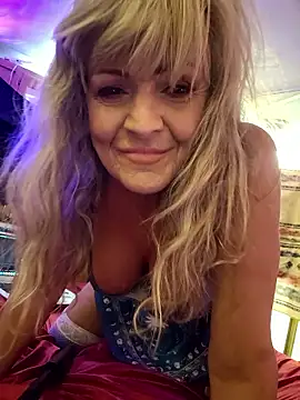 Chat XXX en directo de annika_lately