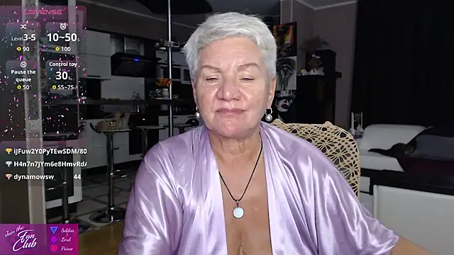 XXX chat uživo modela roxana_brooks