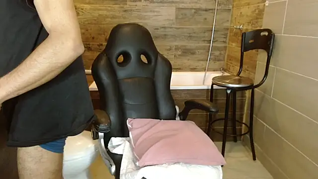 Chat +18 de Thomas_Corso ao vivo