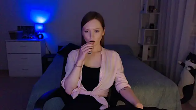 UnicornEsc Adlı Modelin Canlı XXX Sohbeti