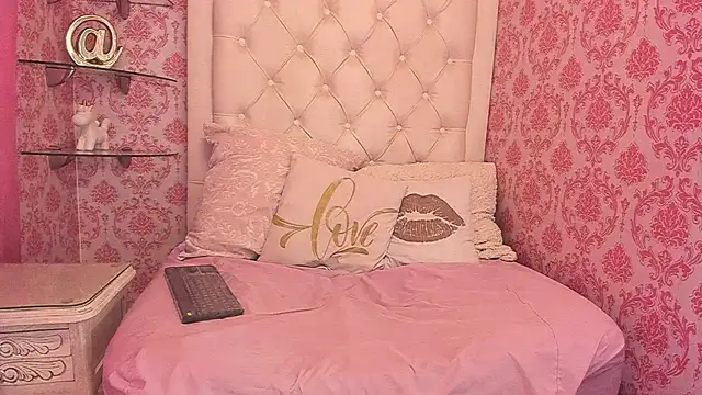 Escarleth_Fox 라이브 XXX 채팅